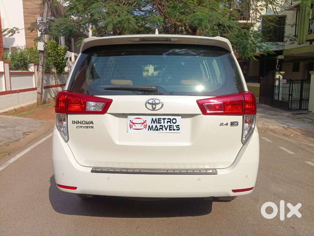 Toyota Innova Crysta