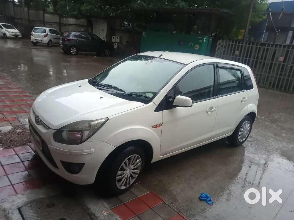 Ford Figo Petrol