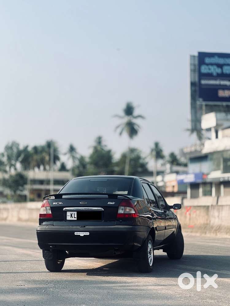 Ford Ikon Petrol 2007 Year