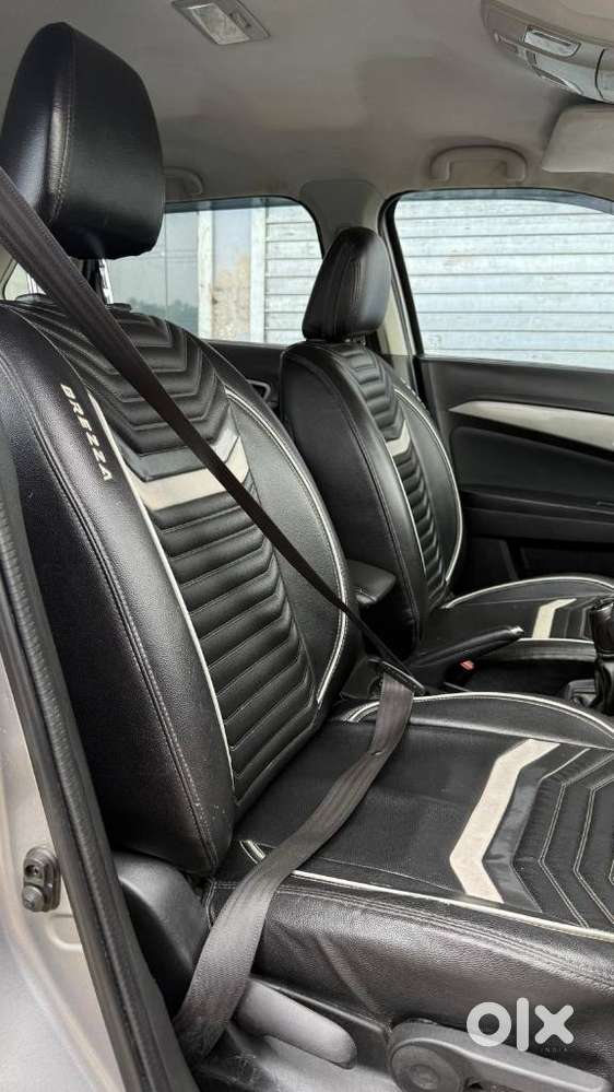 Maruti Suzuki Vitara Brezza Zdi+ Dual Tone Mt, 2020, Diesel