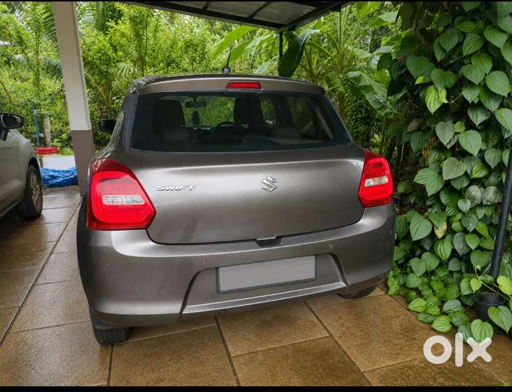 Maruti Suzuki Swift Vxi 2021