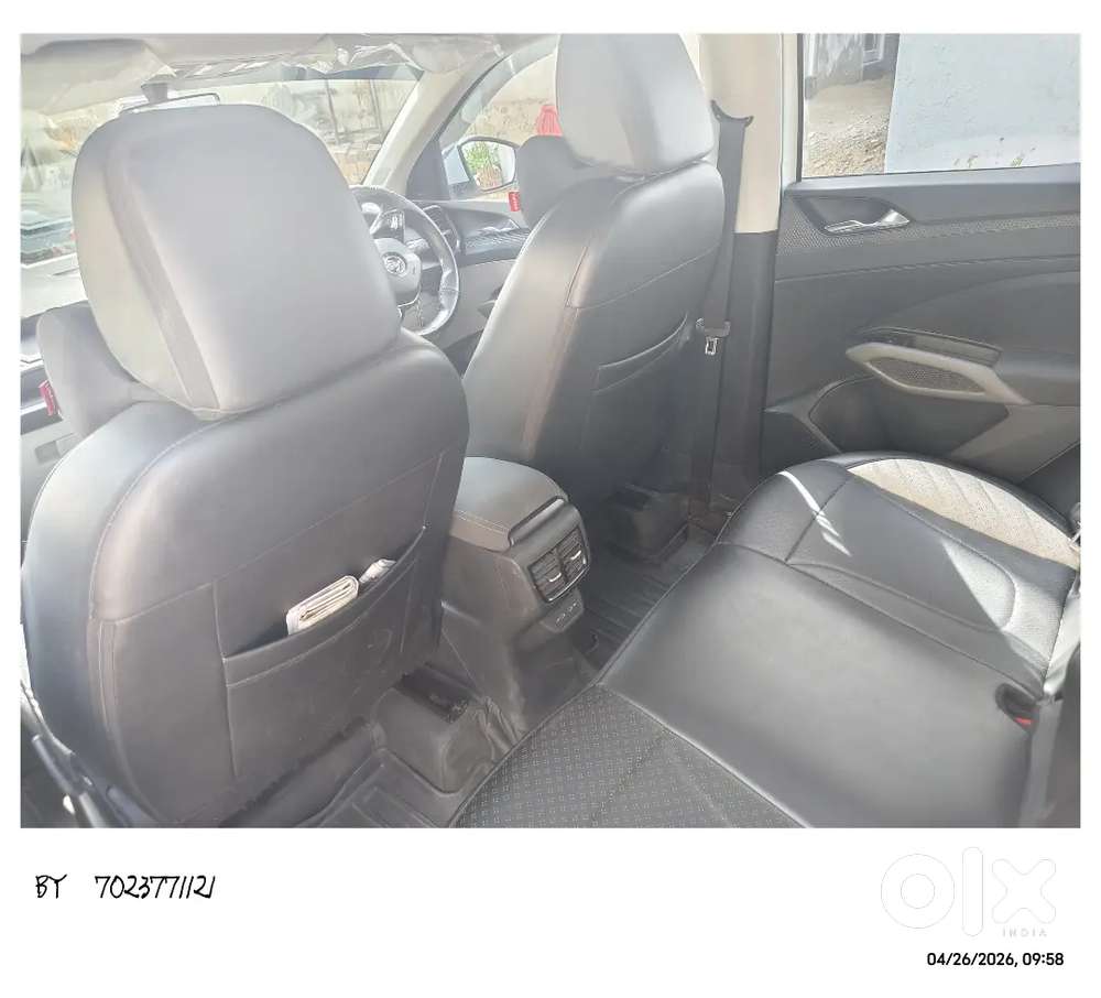 Skoda Kylaq Signature Petrol Manual 2025