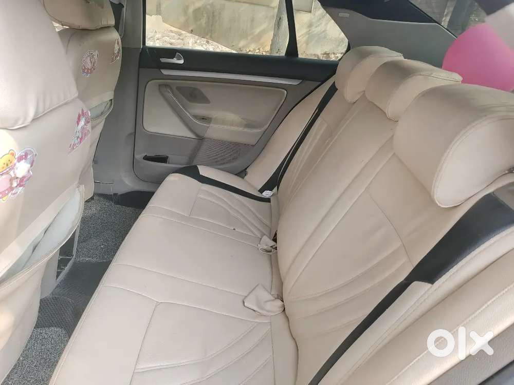 Volkswagen Jetta - Premium Sedan  Excellent Condition