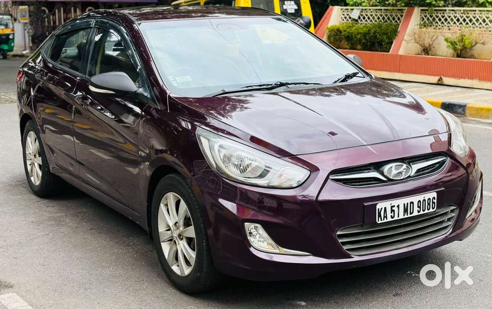 Hyundai Verna Fluidic 1.6 Vtvt Sx, 2013, Petrol