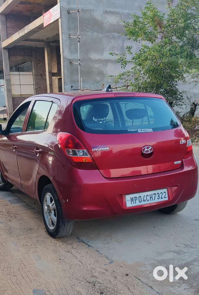 Hyundai I20 2010-2012 1.2 Sportz, 2011, Petrol