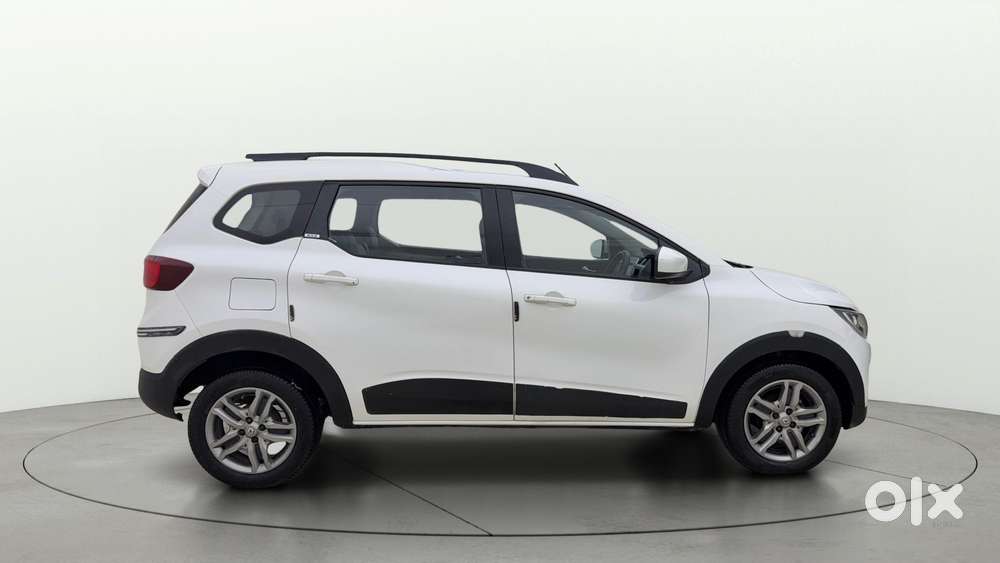 Renault Triber Rxz, 2019, Petrol