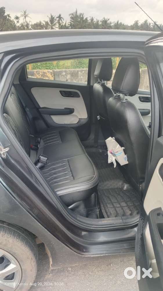 Tata Altroz 1.2 Xt, 2021, Petrol