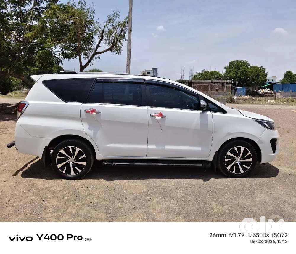 Toyota Innova Crysta 2022, 2.4 Z Diesel Well Maintained