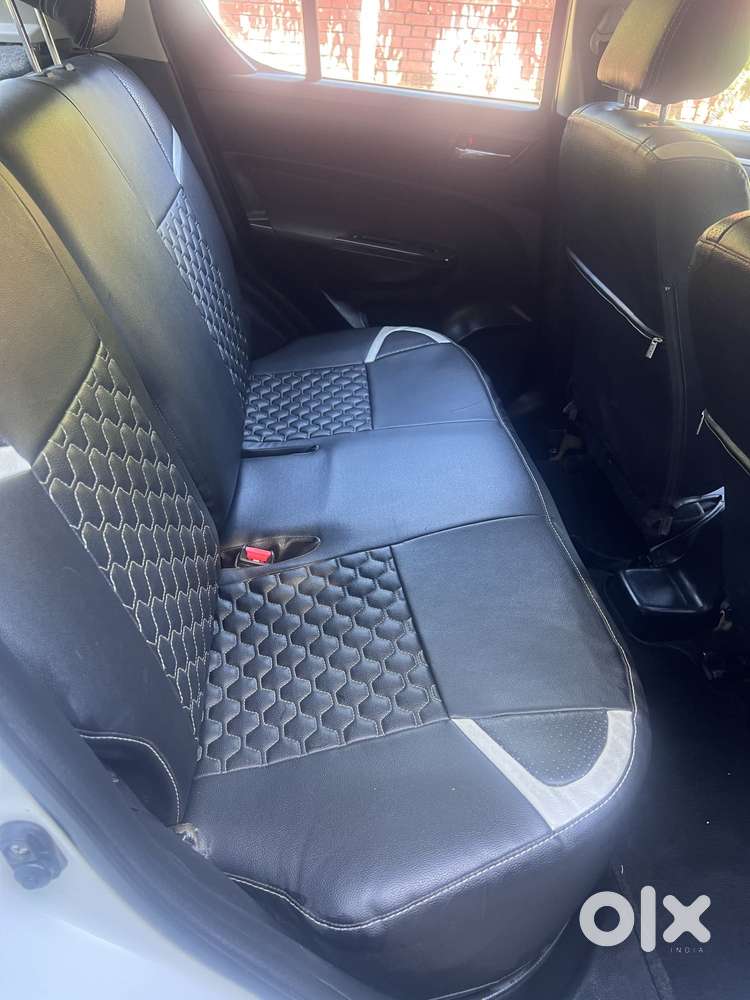 Maruti Suzuki Swift Vxi Optional, 2016, Petrol