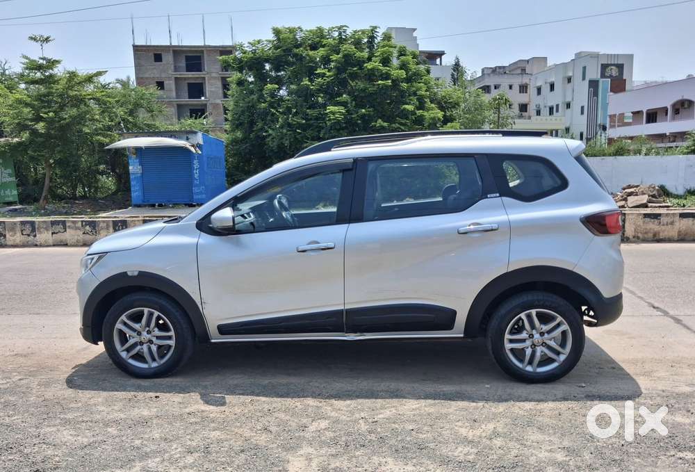 Renault Triber Rxz Easy-r Amt, 2021, Petrol