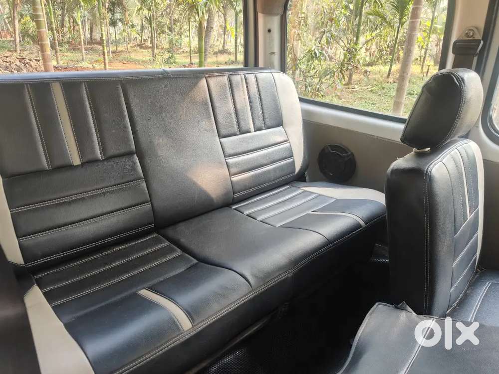 Eeco Petrol 8 Seater With Ac And Heater
