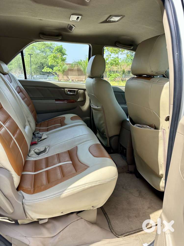 Toyota Fortuner 3.0 4x4 Manual, 2011, Diesel