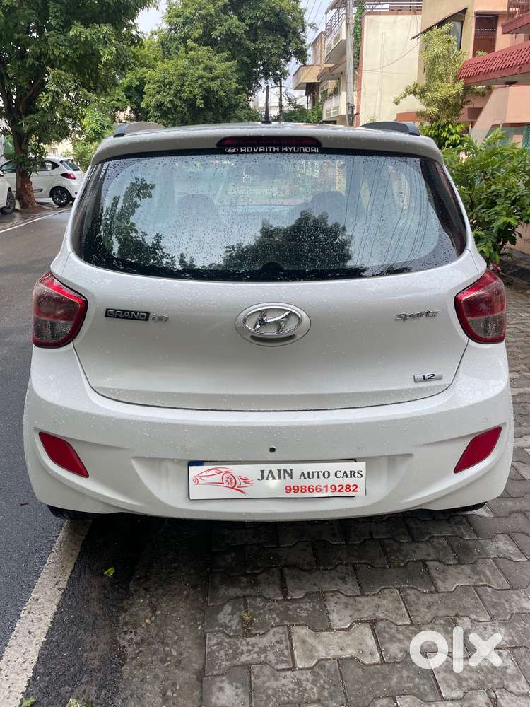 Hyundai Grand I10 1.2 Kappa Sportz (o), 2017, Petrol