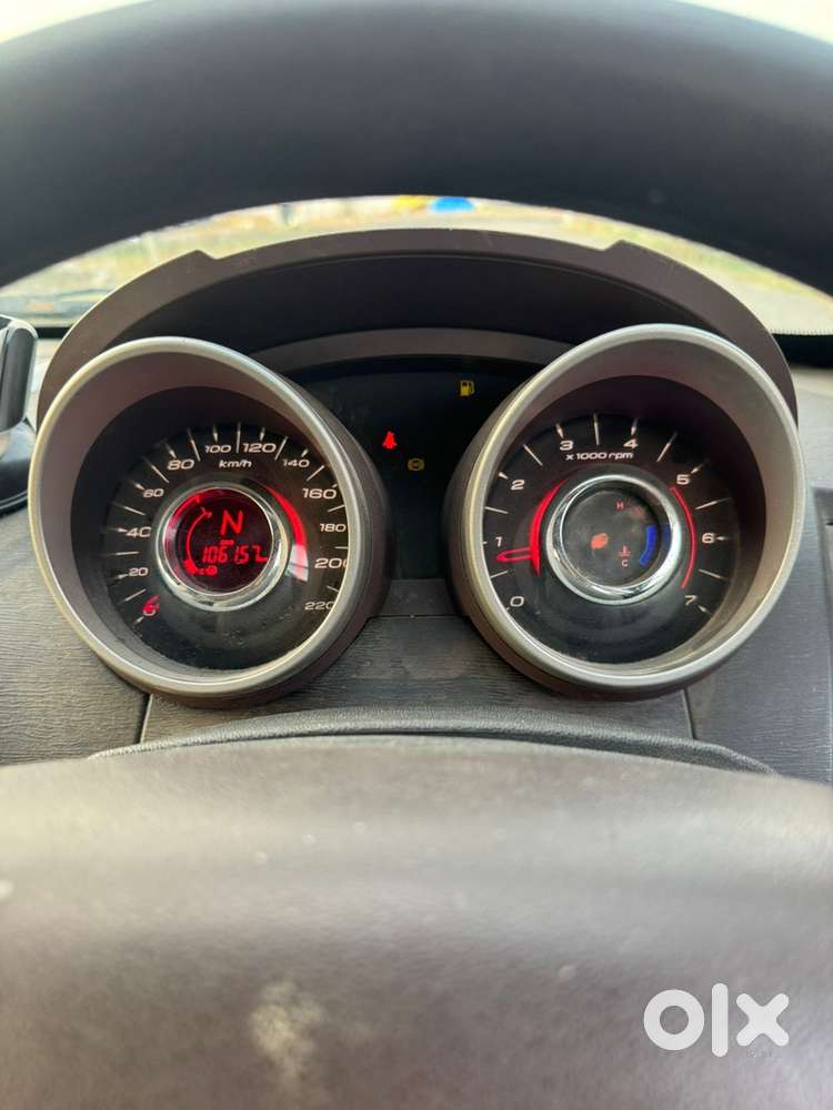 Mahindra Xuv500 Diesel 2016 Full Insurance Full Condition
