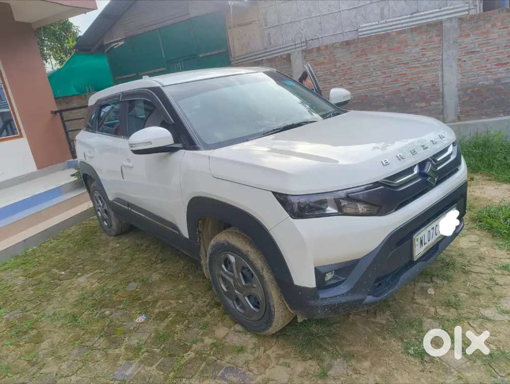 Maruti Suzuki Brezza 2024 Petrol 11000 Km Driven Tip Top Condition.