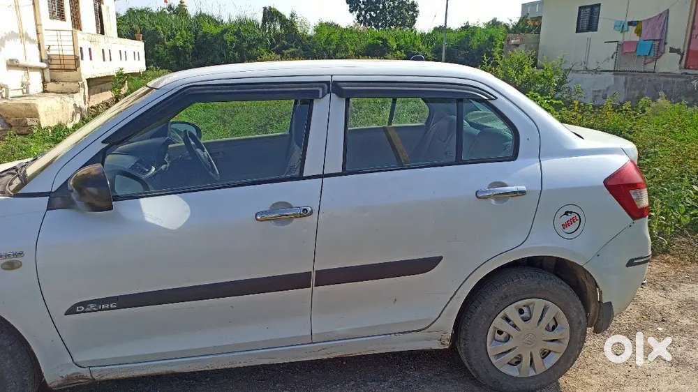 Maruti Suzuki Swift Dzire 2013 Diesel 147000 Km Driven.