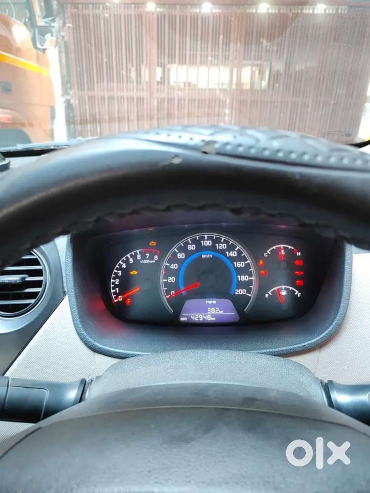 Hyundai Grand I10 Sportz 2016 Model