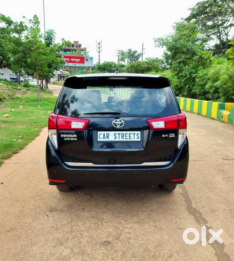 Toyota Innova Crysta 2.4 Gx Limited Edition 8 Str, 2023, Diesel