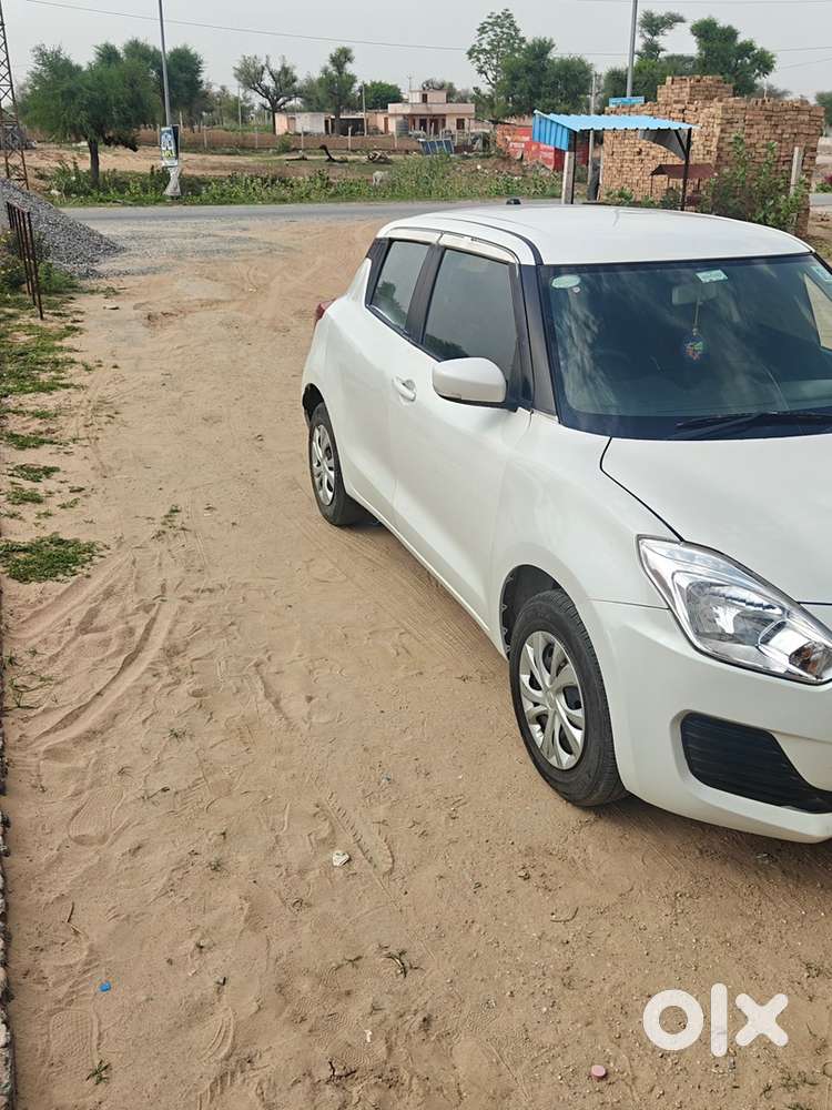 Maruti Suzuki Swift Dec2021 Petrol 98000 Km Driven
