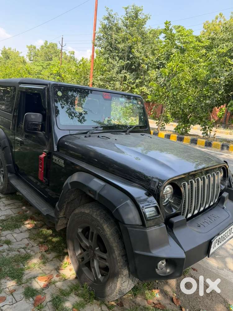 Mahindra Thar Petrol 2022