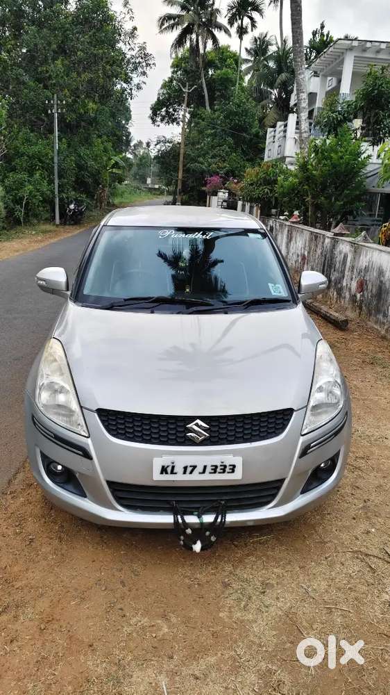Maruti Suzuki Swift 2012 Diesel 77000 Km Driven