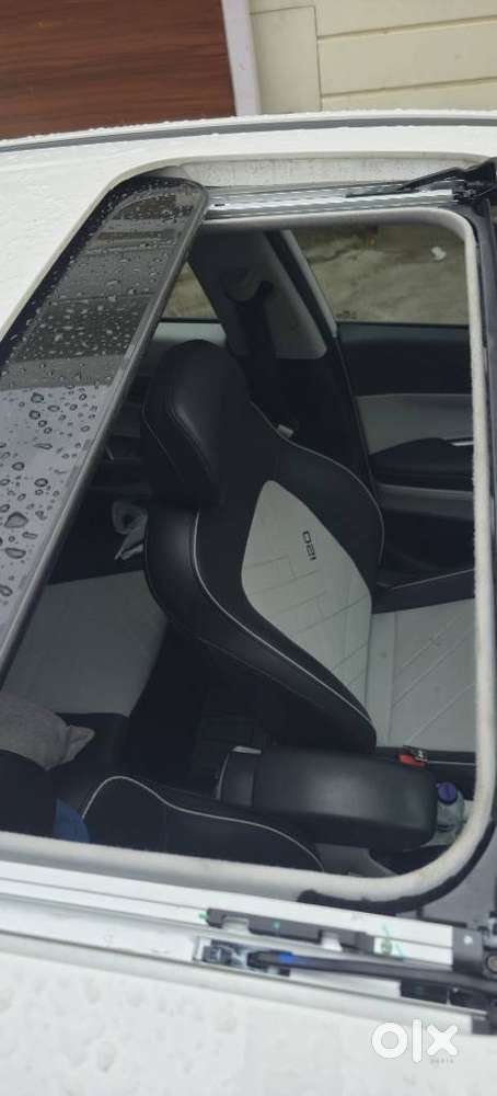 Hyundai New I20 1.2 Asta (o) Ivt, 2025, Petrol