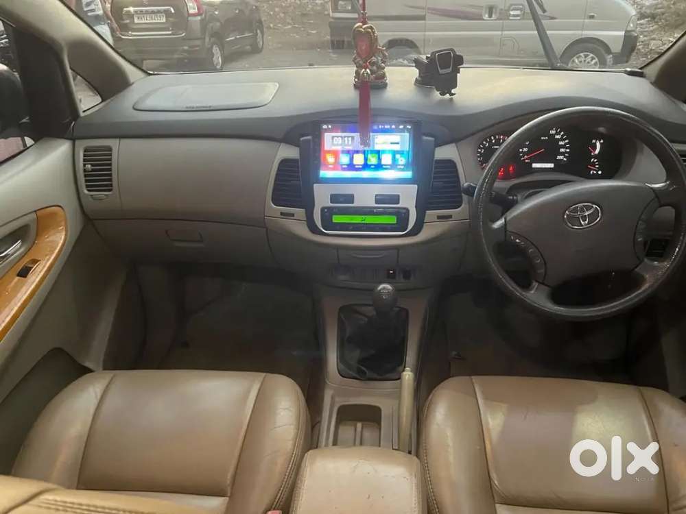 Toyota Innova 2.5 V 2009