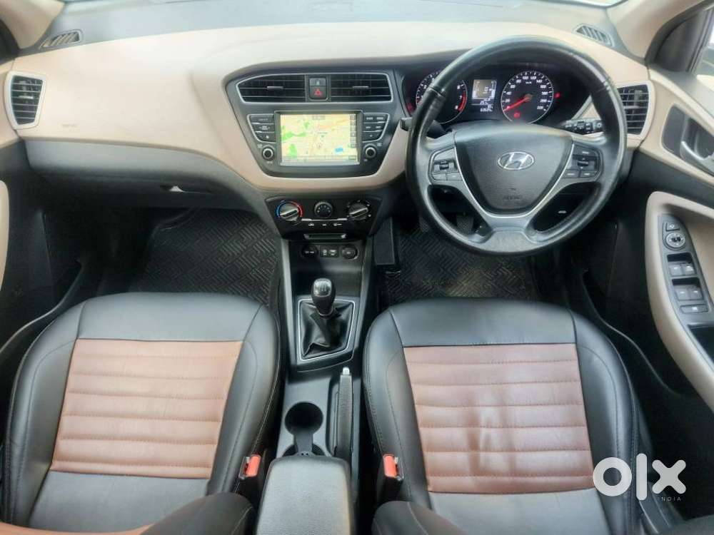 Hyundai I20 Sportz 1.4 At Vtvt, 2020, Petrol