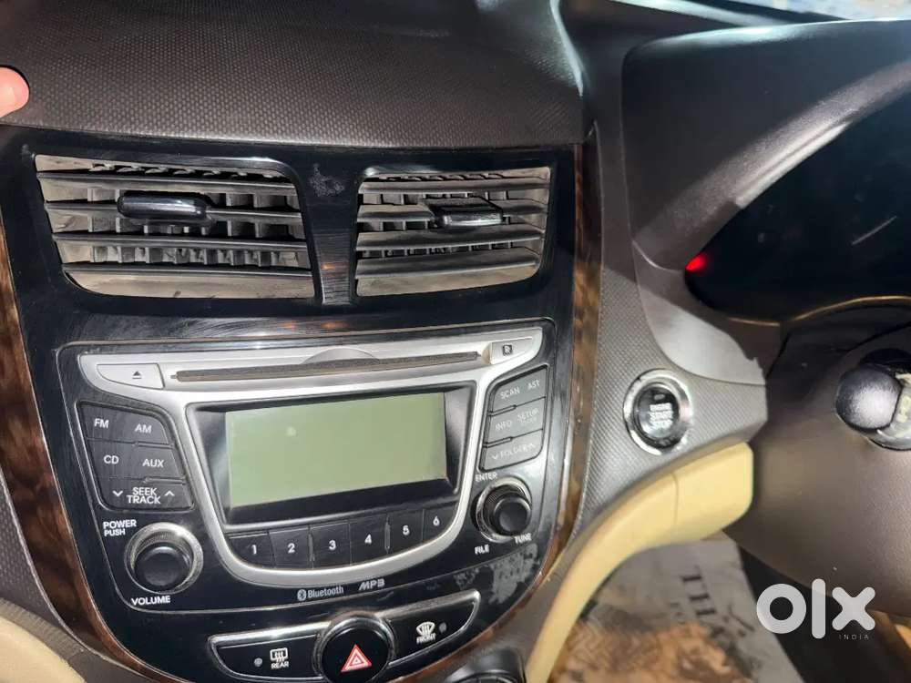 Hyundai Verna 2014 Petrol 57800 Km Driven