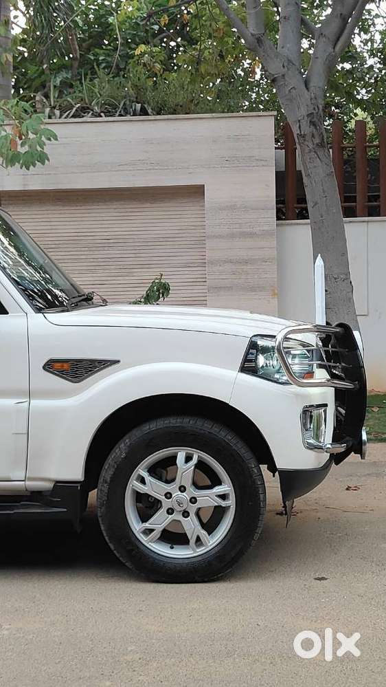 Mahindra Scorpio S10, 2016, Diesel