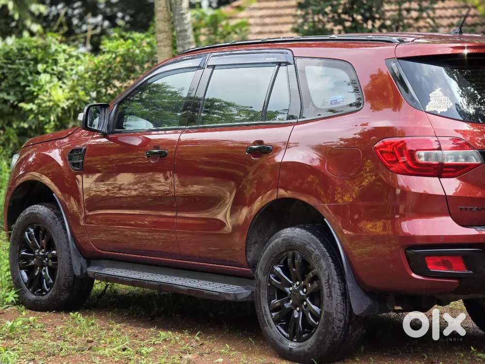 Ford Endeavour 2017 Diesel 76000 Km Driven