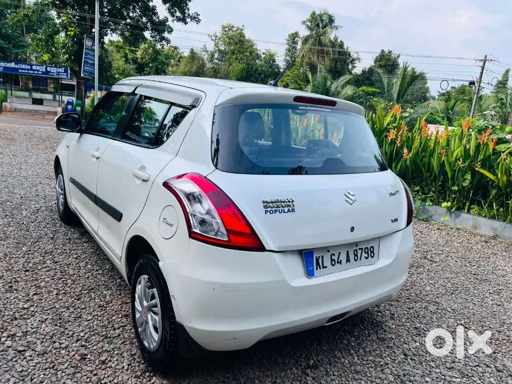 Maruti Suzuki Swift 2013 Diesel 130000 Km Driven