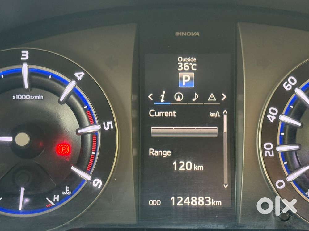Toyota Innova Crysta 2.8z Automatic, 2017, Diesel