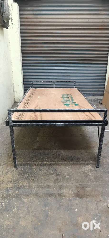Foulding Cot Bed Iron Metal