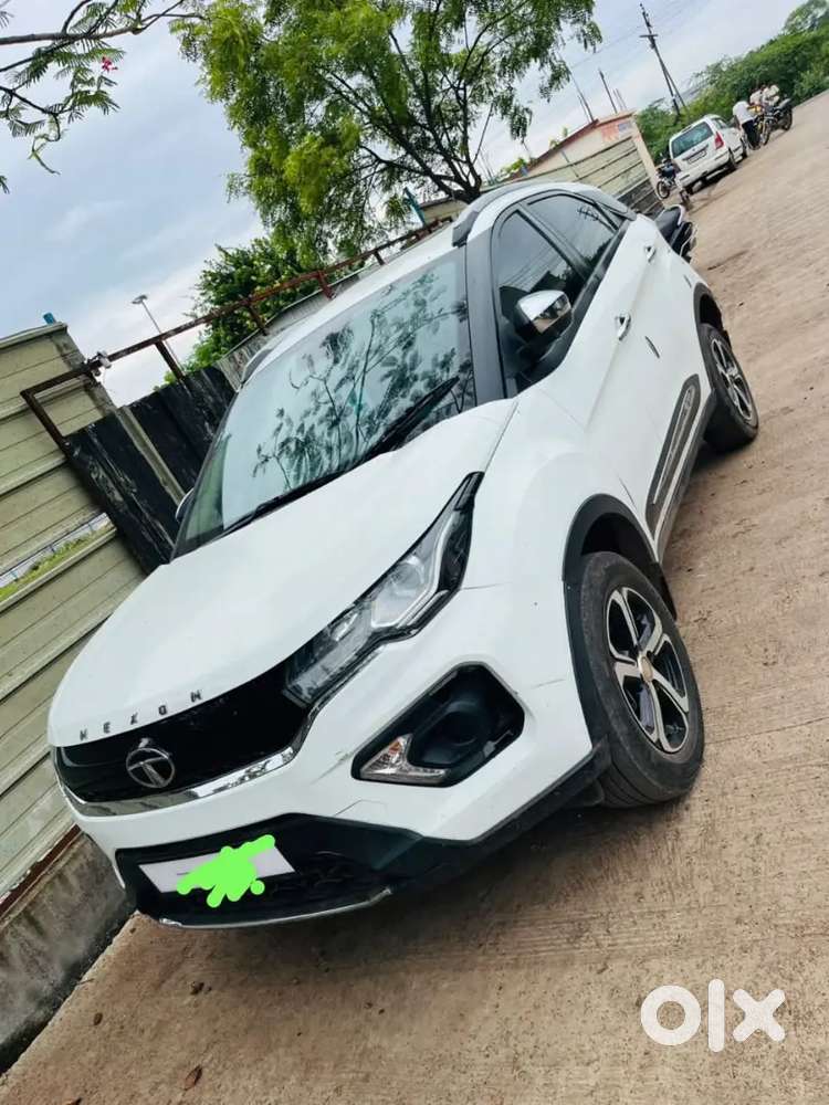 Tata Nexon 1.2 Revotron 2023