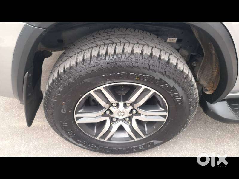 Toyota Fortuner 4x2 At 2.8 Diesel, 2023, Diesel