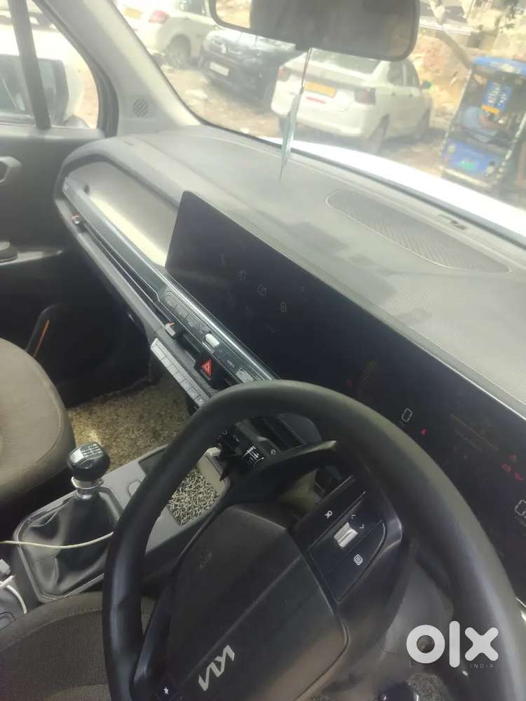 Kia Carens 2025