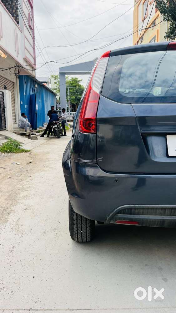 Ford Figo 2010-2012 Diesel Zxi, 2010, Diesel