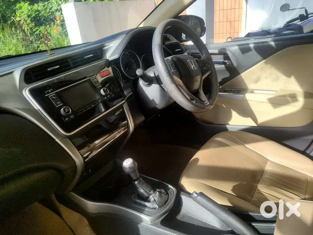 Honda City 1.5 2016 Manual Petrol