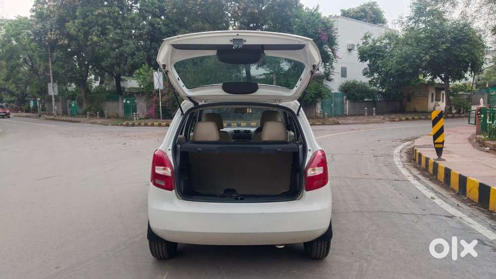 Skoda Fabia 2010-2015 1.2 Tdi Ambition Plus, 2011, Petrol