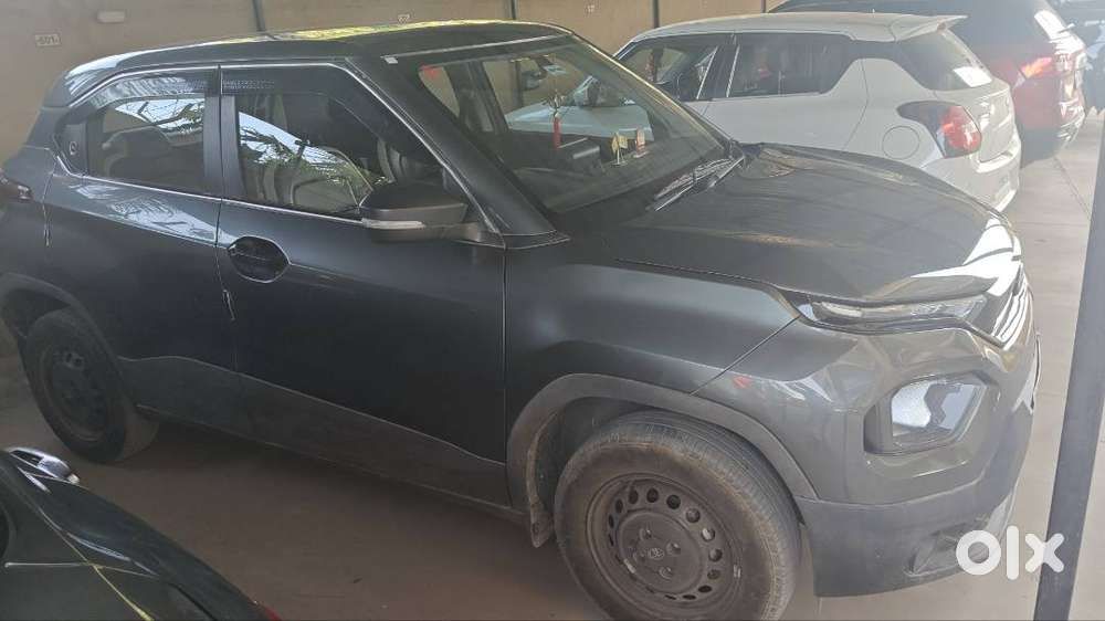 New Tata Punch Pure Mt Petrol Manual (only 2 Years, 8000+km Driven)
