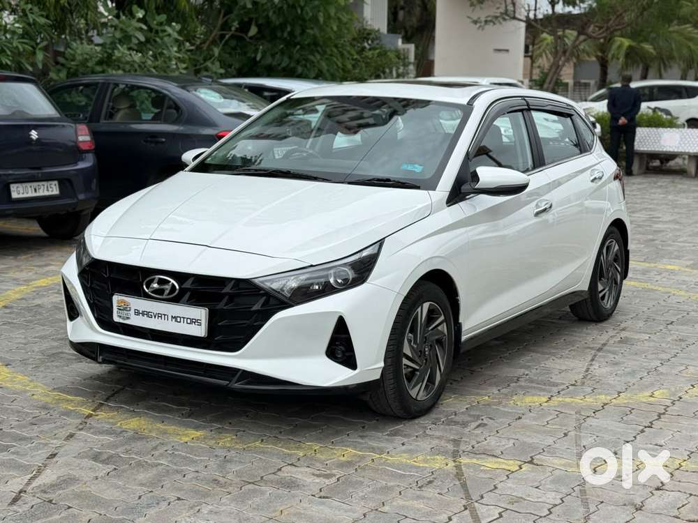 Hyundai New I20 1.2 Asta (o) Ivt, 2023, Lpg
