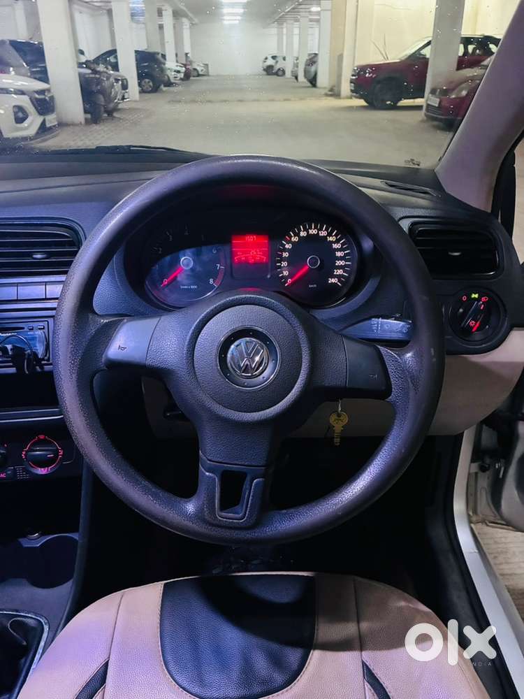Volkswagen Polo 2010 Petrol