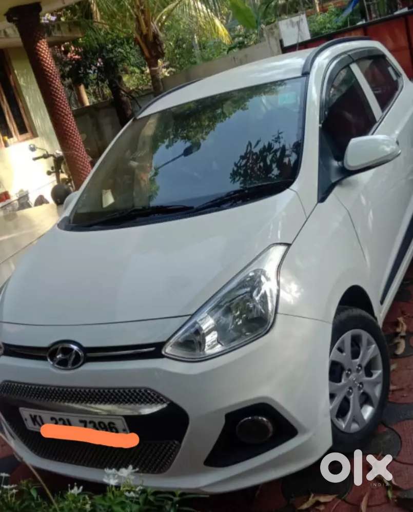 Hyundai Grand I10 2016 Petrol 34000 Km Driven