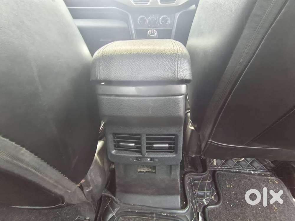 Maruti Suzuki Brezza 1.5 Lxi Smart Hybrid, 2024, Petrol