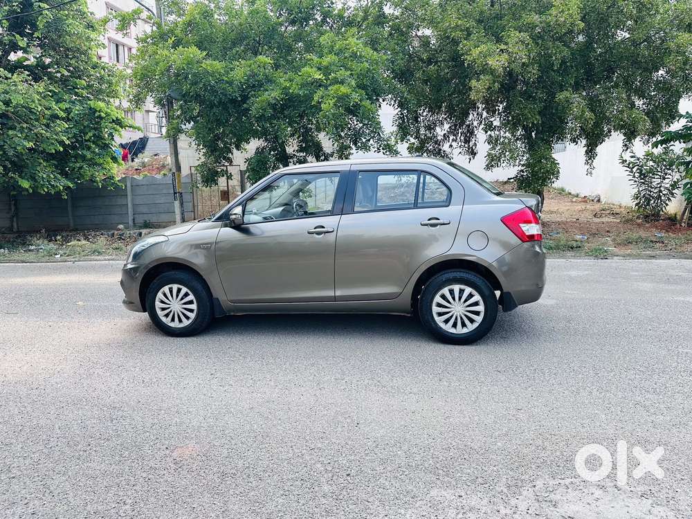 Maruti Suzuki Swift Dzire Vxi Optional, 2016, Petrol