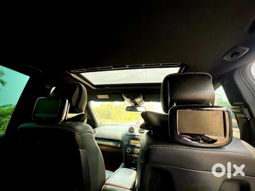Mercedes-benz M-class 2011 Year