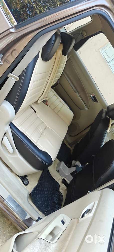 Maruti Suzuki Ertiga Vdi Shvs, 2012, Diesel