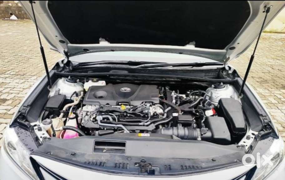 Toyota Camry Hybrid, 2024, Cng & Hybrids
