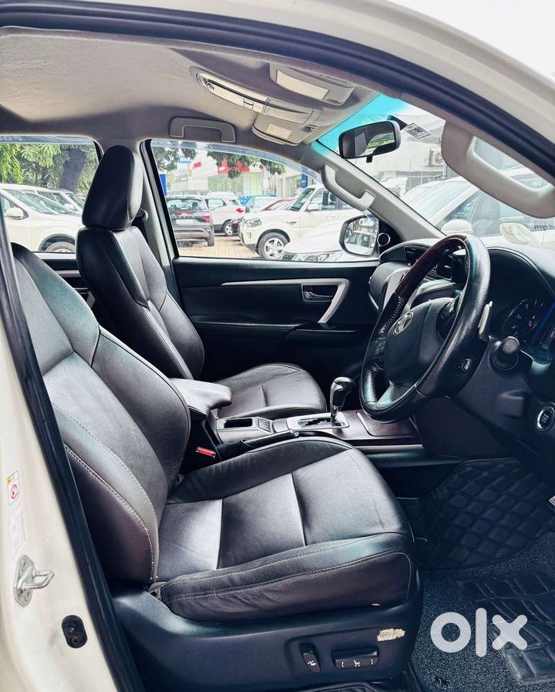 Toyota Fortuner 3.0 4x2 Automatic, 2019, Diesel